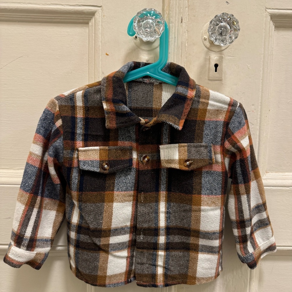 THICK N FUZZY FLANNEL OVERSHIRT *SIZE 6-12MO*